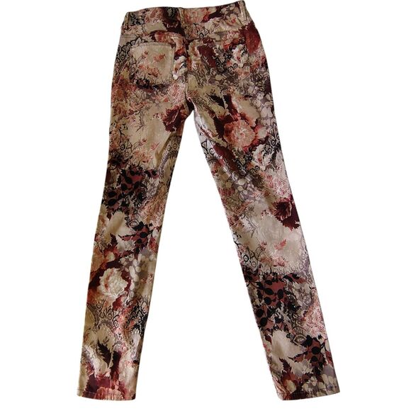 Chico's Floral Lace Print Stretch Ankle Leg Mid-rise Pants Size XS/0 Women's - Picture 2 of 10